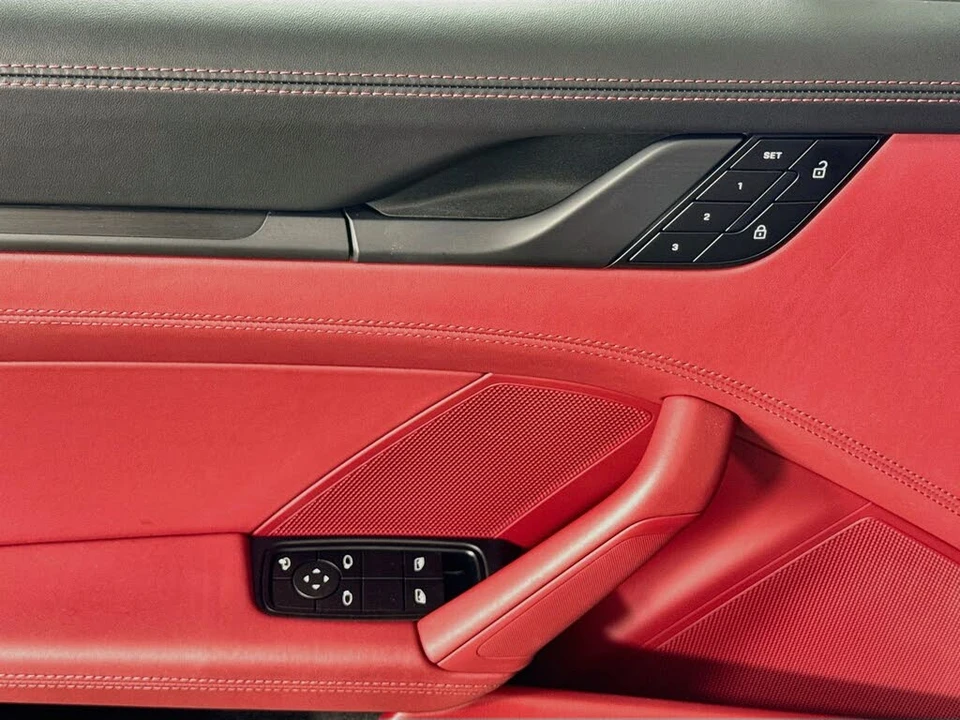 2025 Porsche 911 - Image 11 of 29