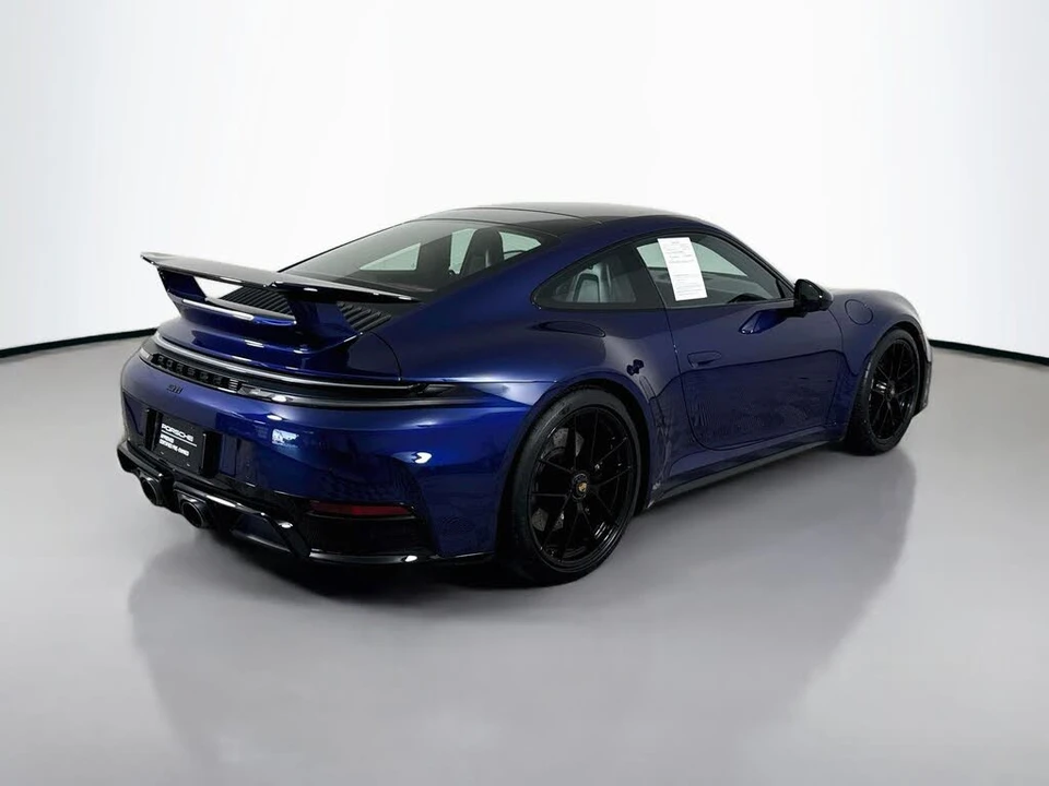2025 Porsche 911 - Image 9 of 29