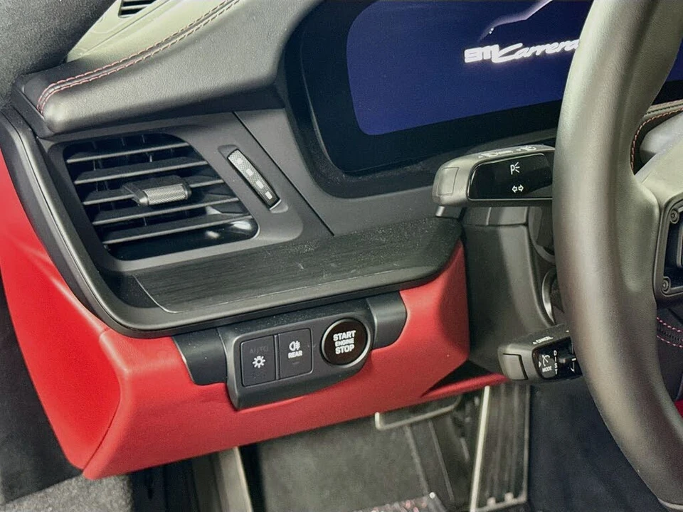 2025 Porsche 911 - Image 14 of 29