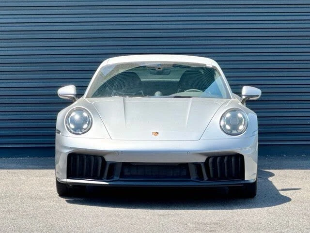 2025 Porsche 992 Carrera GTS - Image 10 of 31