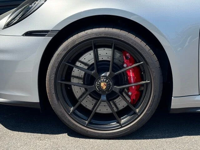 2025 Porsche 992 Carrera GTS - Image 11 of 31