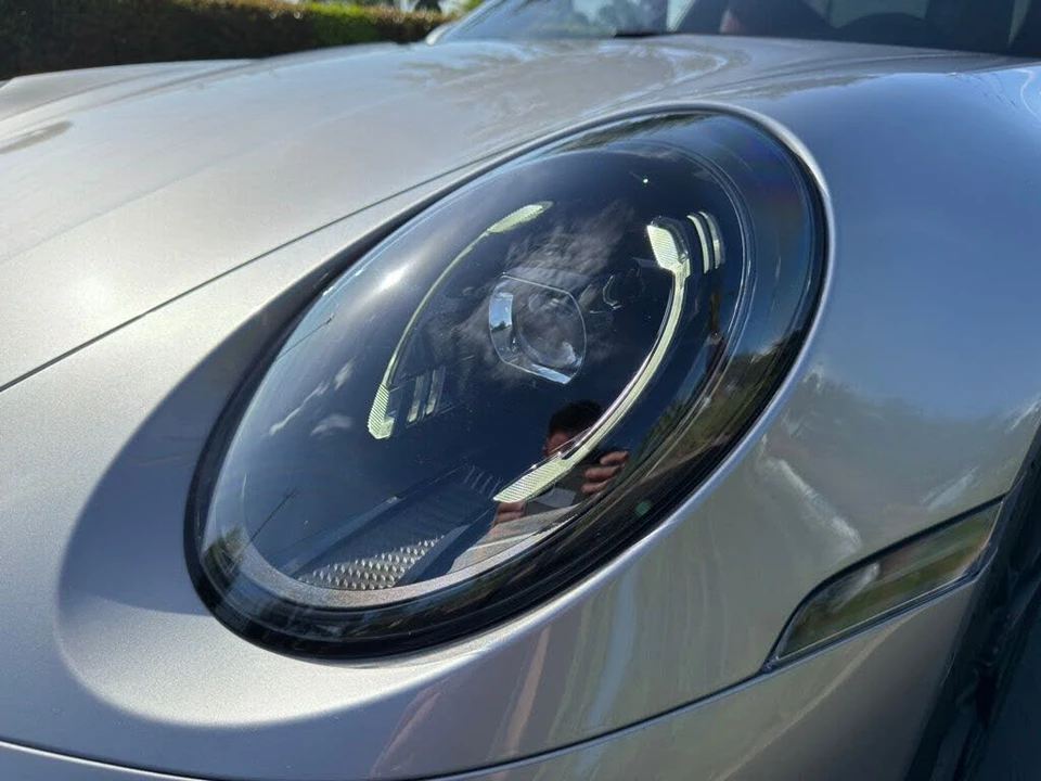 2025 Porsche 911 - Image 23 of 31