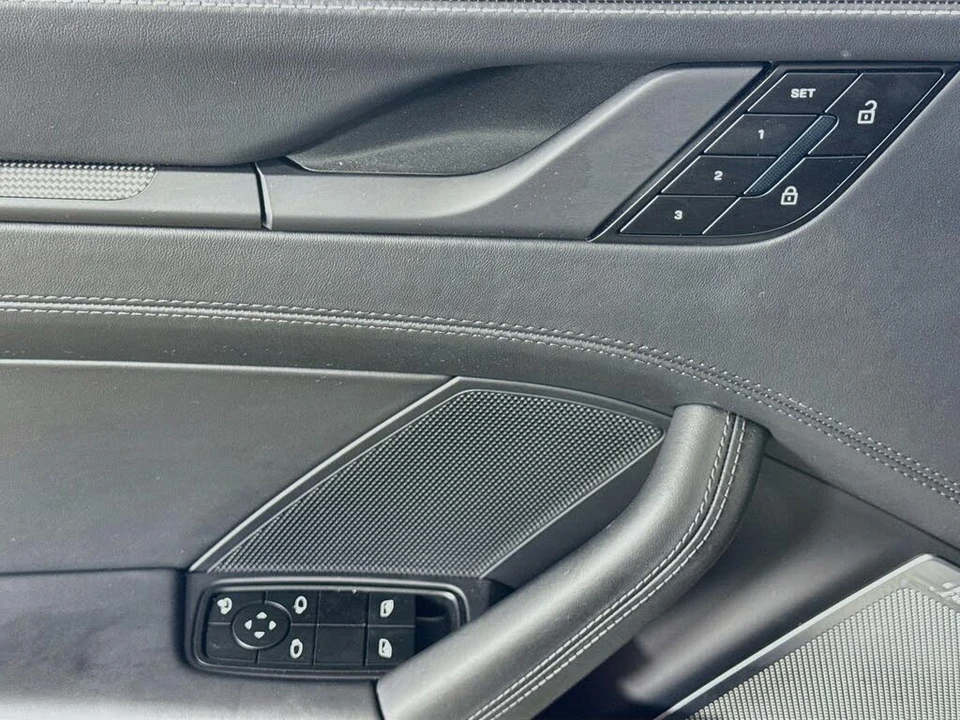 2025 Porsche 911 - Image 11 of 29