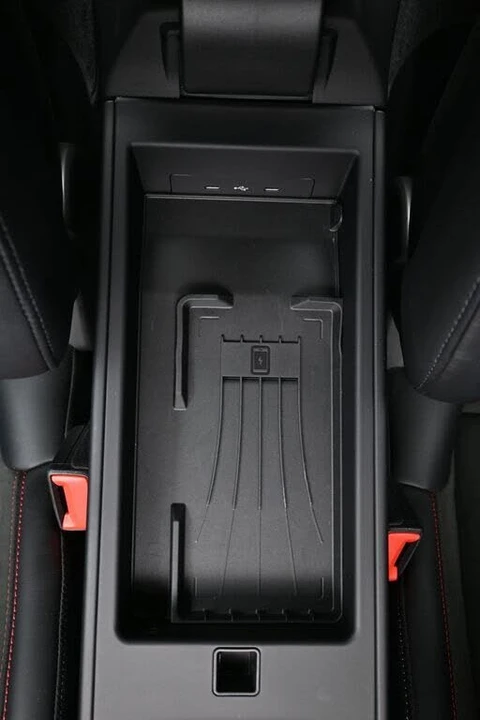 2025 Porsche 992 Carrera GTS - Image 21 of 31
