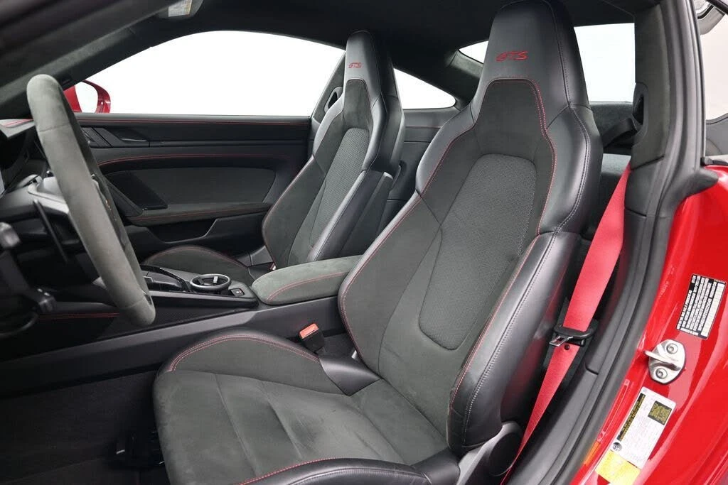 2025 Porsche 992 Carrera GTS - Image 5 of 31