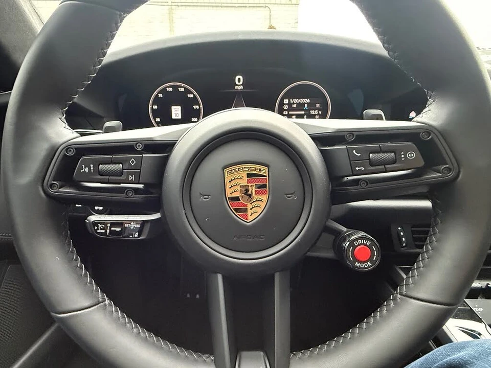 2025 Porsche 992 Carrera GTS - Image 25 of 31