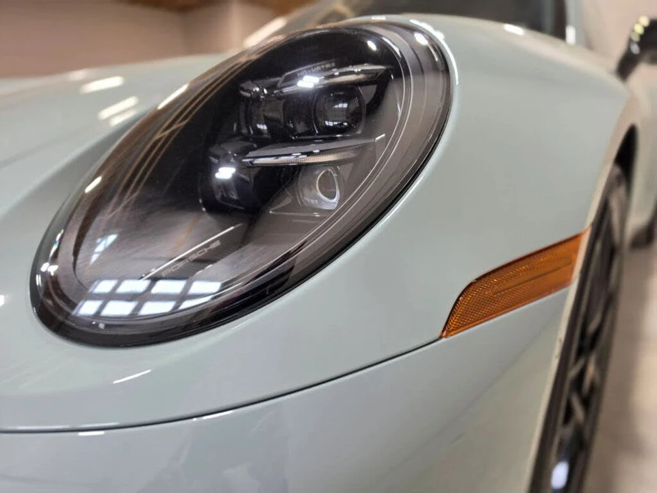 2025 Porsche 911 - Image 30 of 31