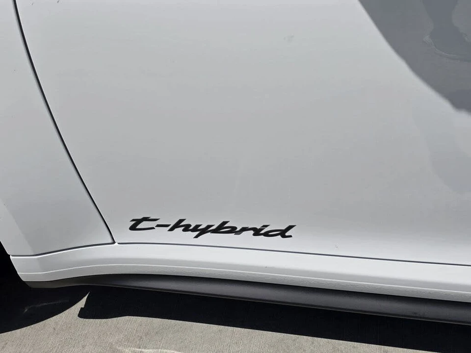 2025 Porsche 911 - Image 31 of 31