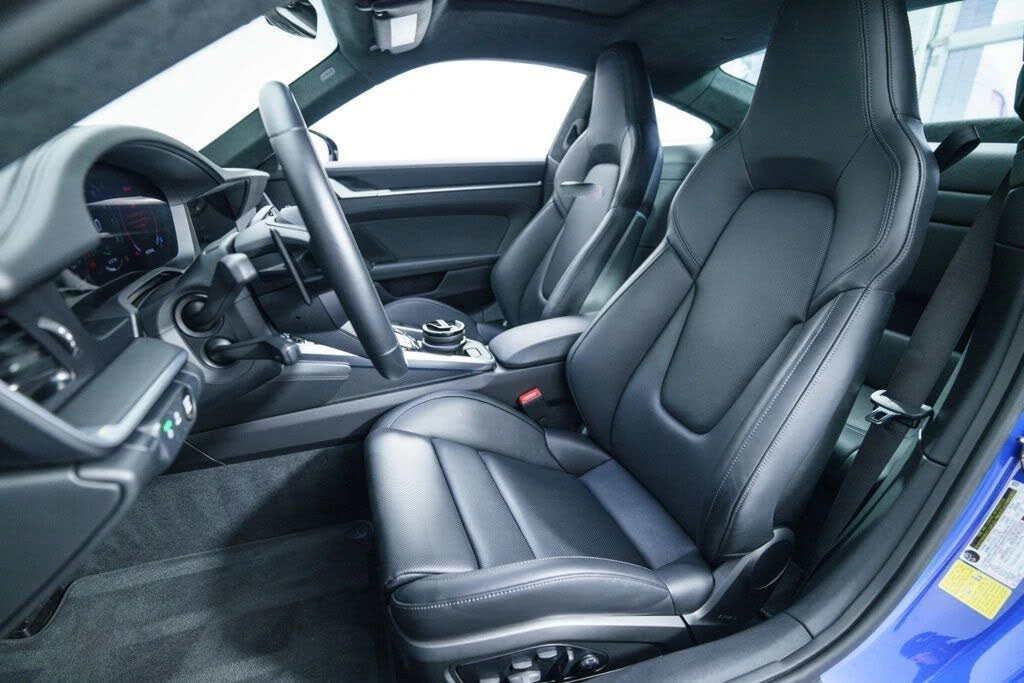 2025 Porsche 911 - Image 5 of 7