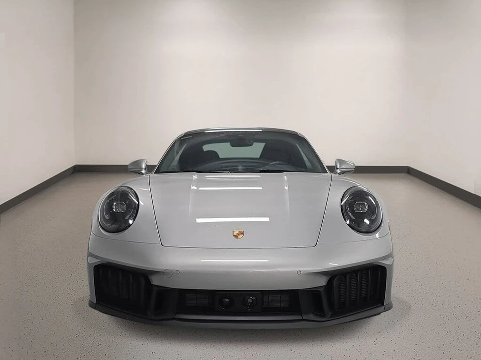 2025 Porsche 992 Carrera GTS - Image 9 of 31