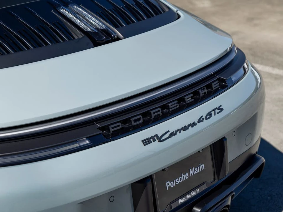 2025 Porsche 992 Carrera GTS - Image 19 of 31