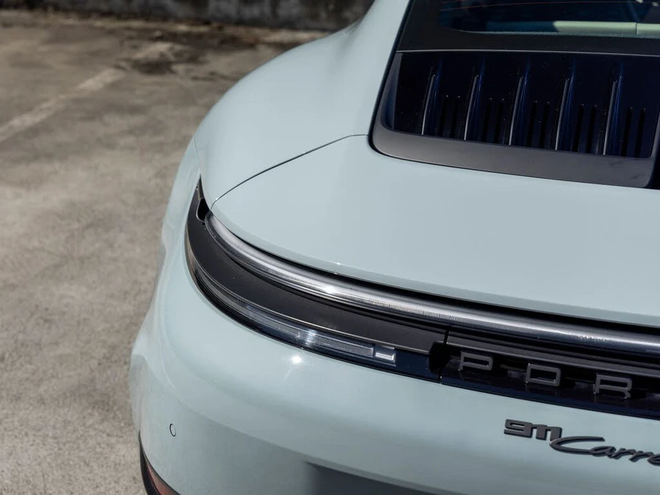 2025 Porsche 992 Carrera GTS - Image 18 of 31