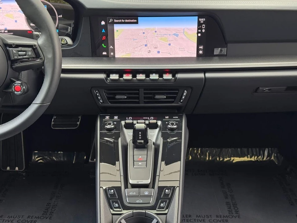 2025 Porsche 911 - Image 24 of 31