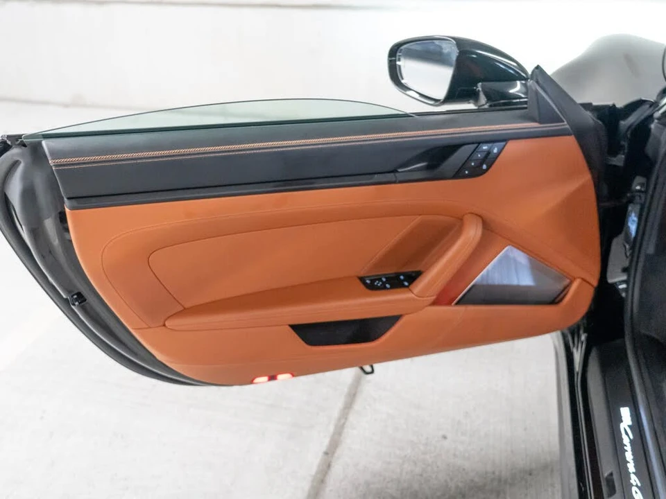 2025 Porsche 911 - Image 16 of 28