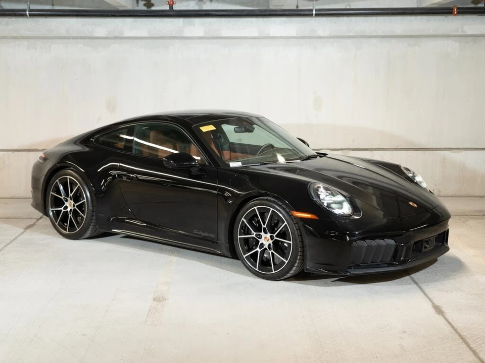 2025 Porsche 911 - Image 7 of 28