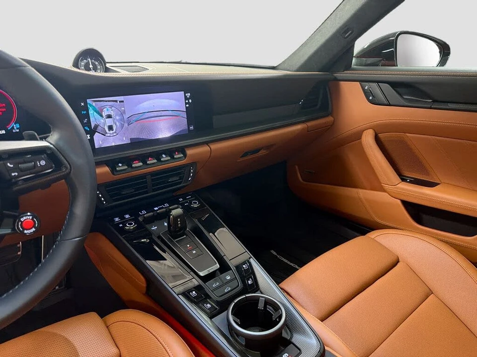 2025 Porsche 992 Carrera GTS - Image 25 of 31