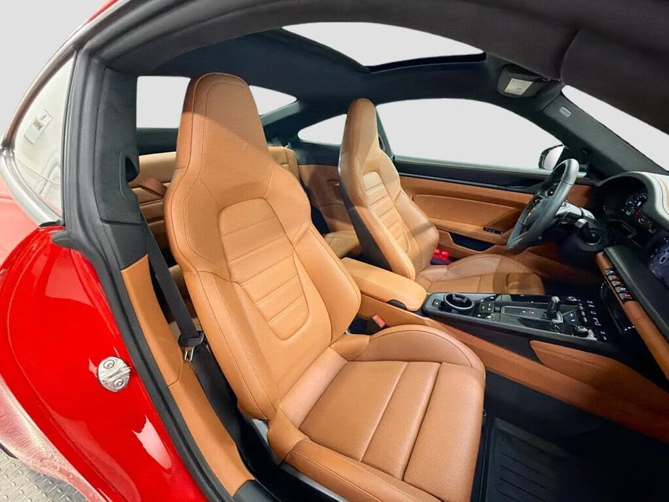 2025 Porsche 992 Carrera GTS - Image 29 of 31