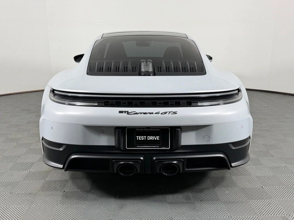 2025 Porsche 911 - Image 6 of 29