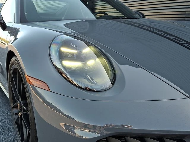 2025 Porsche 992 Carrera GTS - Image 11 of 31