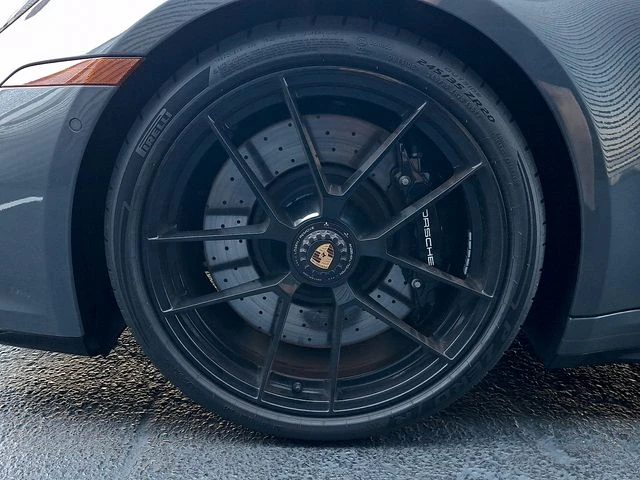 2025 Porsche 992 Carrera GTS - Image 15 of 31