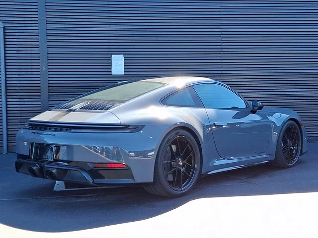 2025 Porsche 992 Carrera GTS - Image 7 of 31