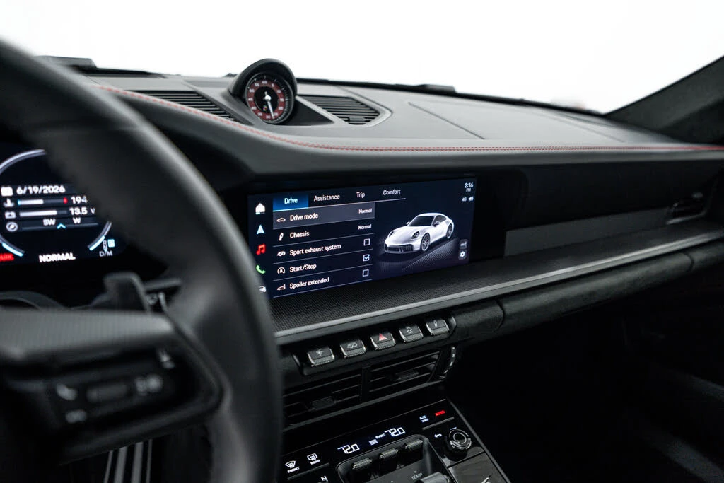 2025 Porsche 911 - Image 20 of 28