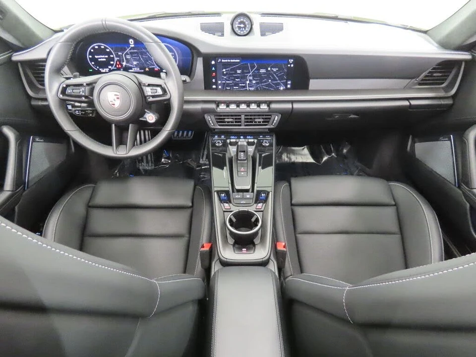 2025 Porsche 992 Carrera GTS - Image 15 of 31