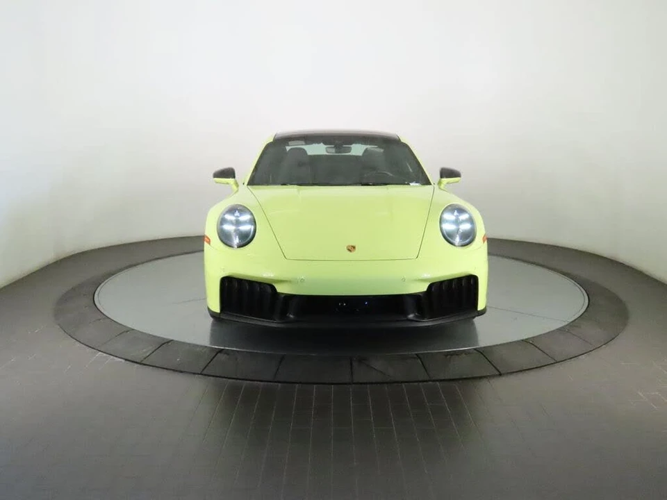2025 Porsche 992 Carrera GTS - Image 10 of 31