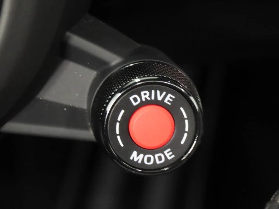 2025 Porsche 992 Carrera GTS - Image 23 of 31