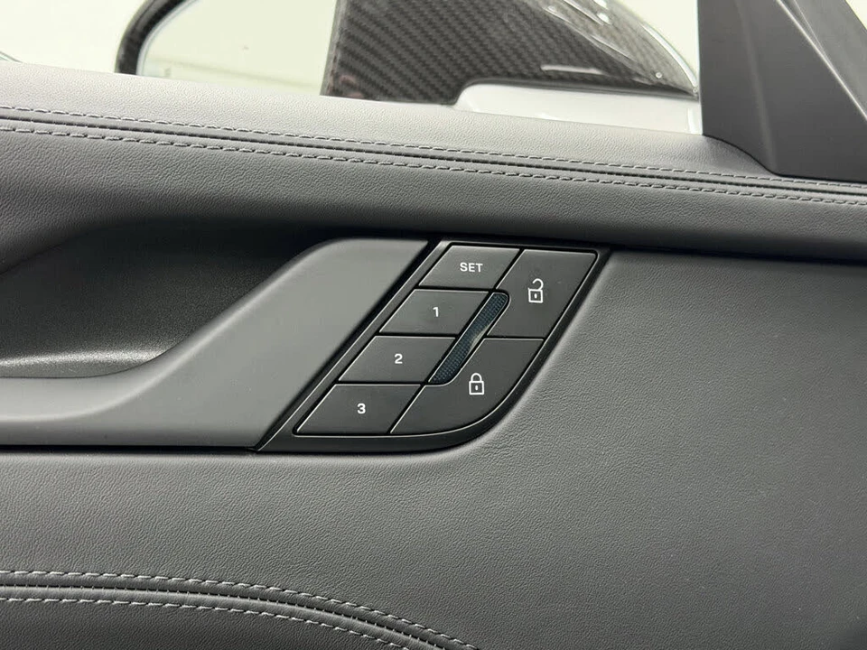 2025 Porsche 911 - Image 30 of 31