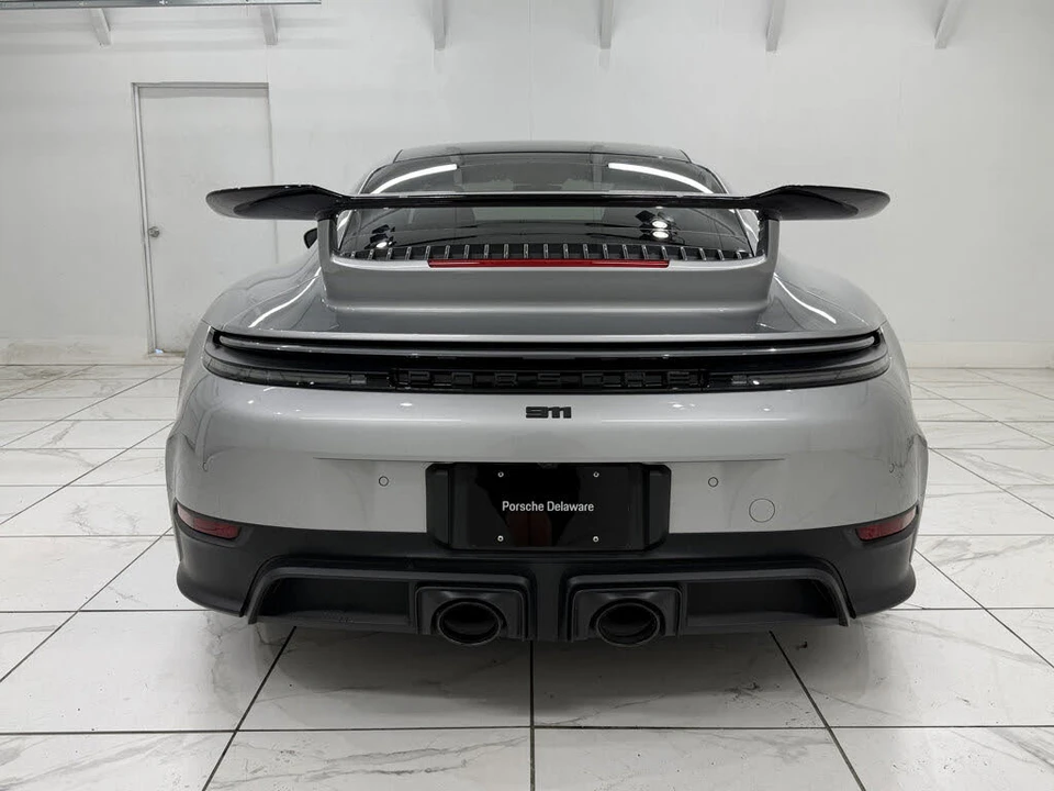 2025 Porsche 911 - Image 13 of 31