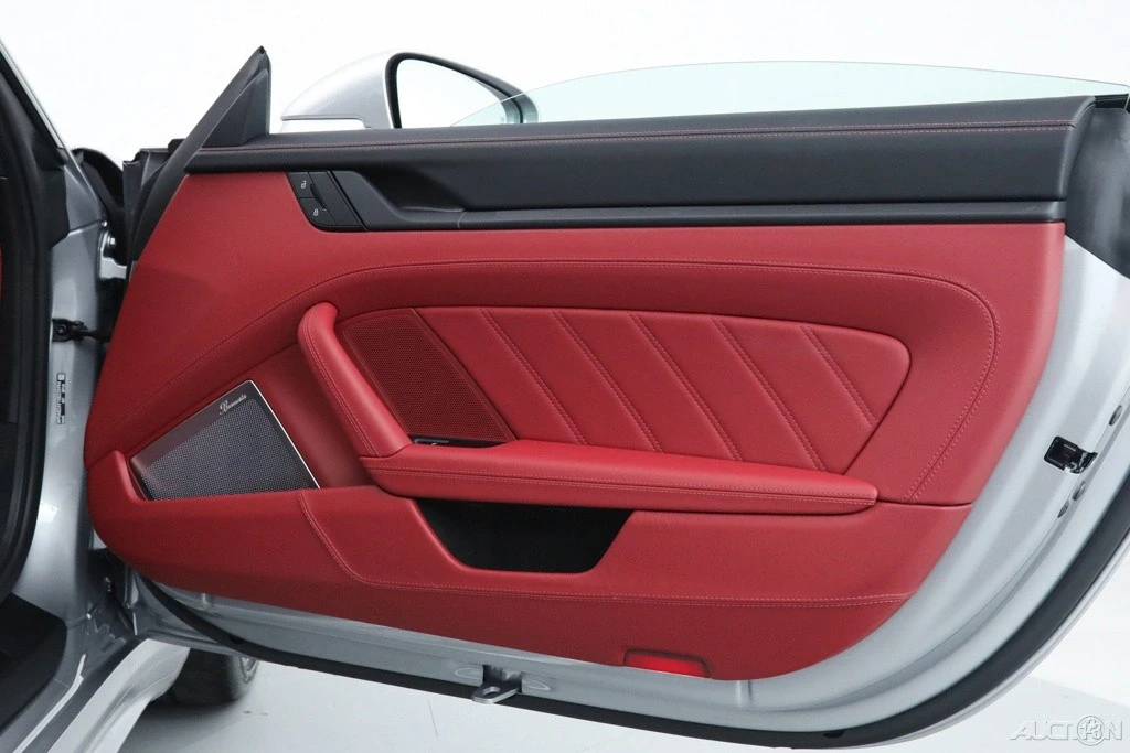 2025 Porsche 992 Carrera GTS - Image 16 of 21