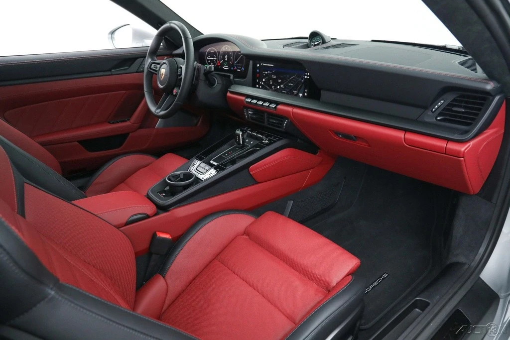2025 Porsche 992 Carrera GTS - Image 17 of 21