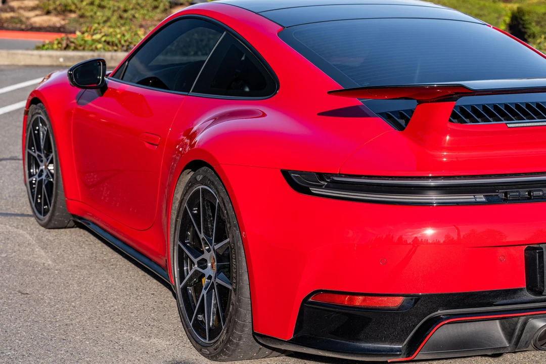 2025 Porsche 992 Carrera GTS - Image 20 of 31