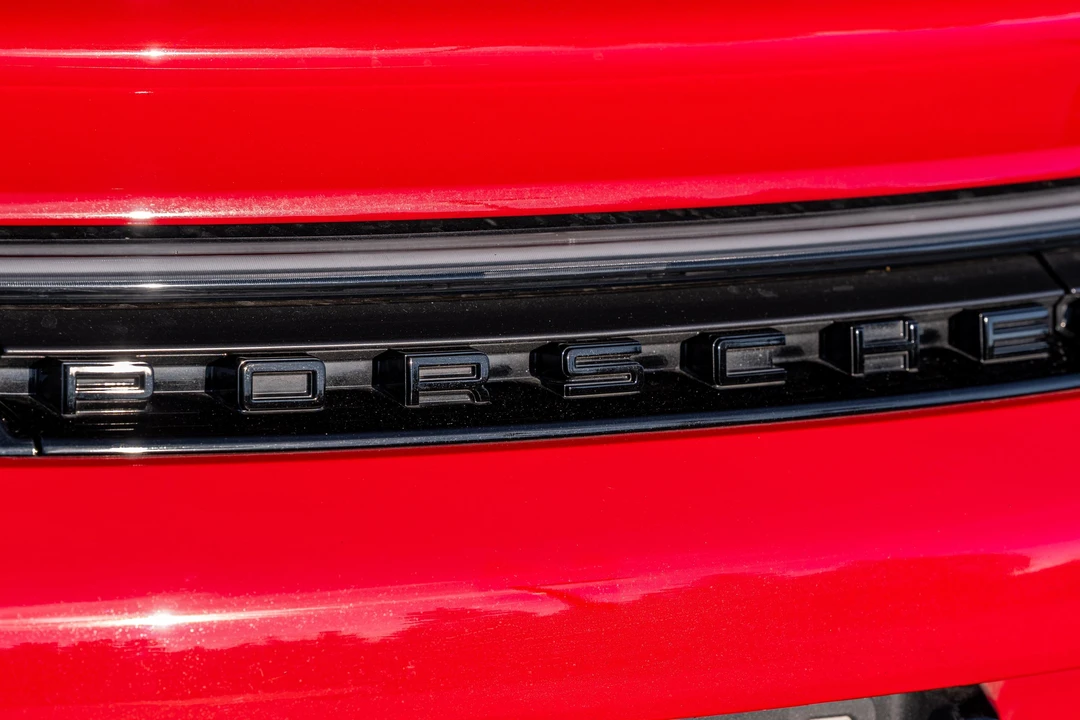 2025 Porsche 992 Carrera GTS - Image 24 of 31