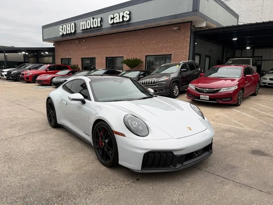 2025 Porsche 911 - Image 2 of 20
