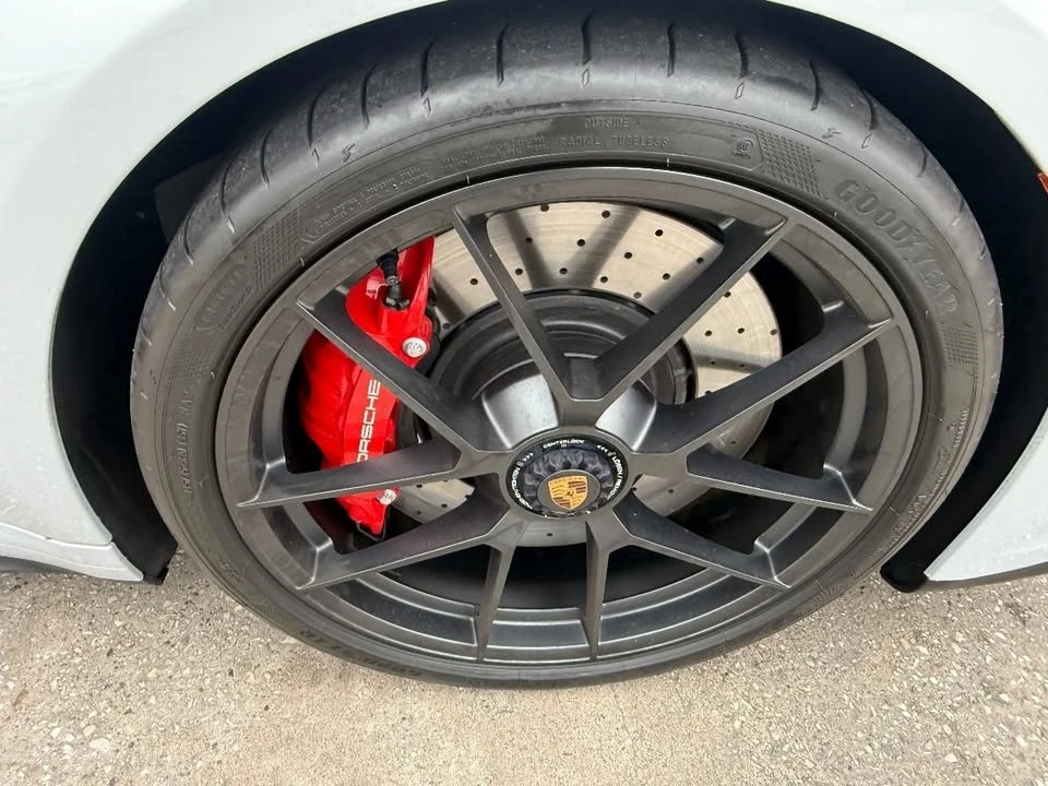 2025 Porsche 911 - Image 12 of 20