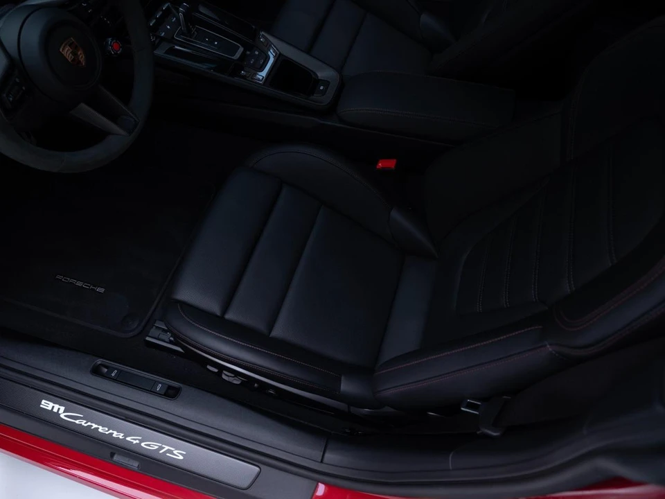 2025 Porsche 992 Carrera GTS - Image 17 of 21