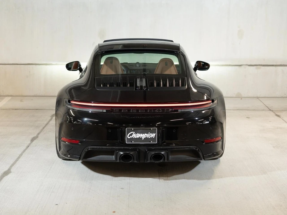 2025 Porsche 911 - Image 12 of 29