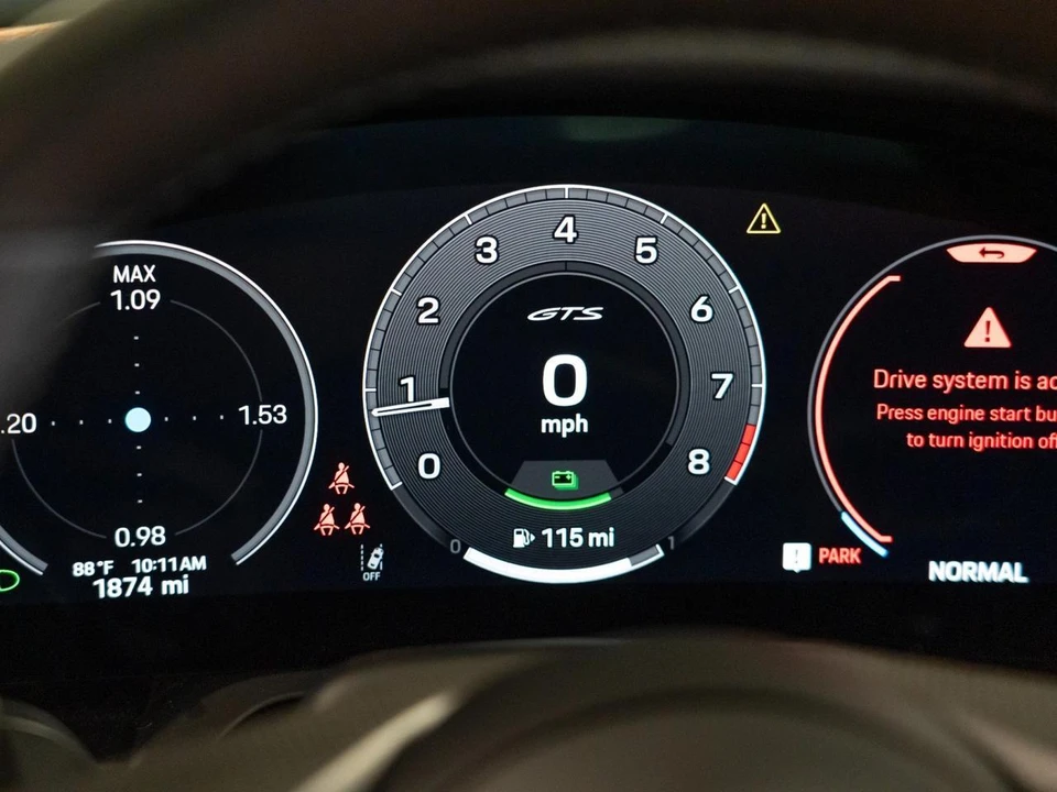 2025 Porsche 911 - Image 20 of 29