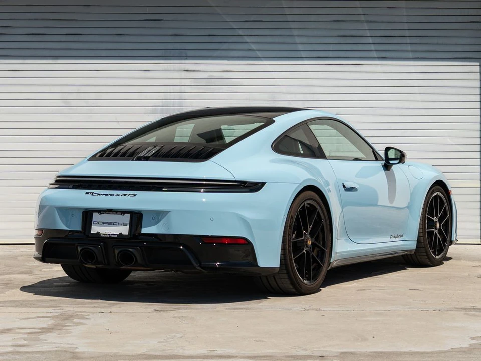 2025 Porsche 911 - Image 30 of 30
