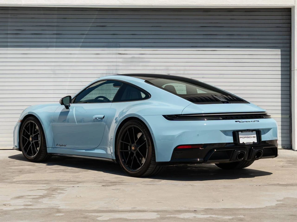 2025 Porsche 911 - Image 3 of 4