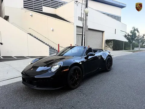 2025 Porsche 911 Carrera 4 GTS Convertible