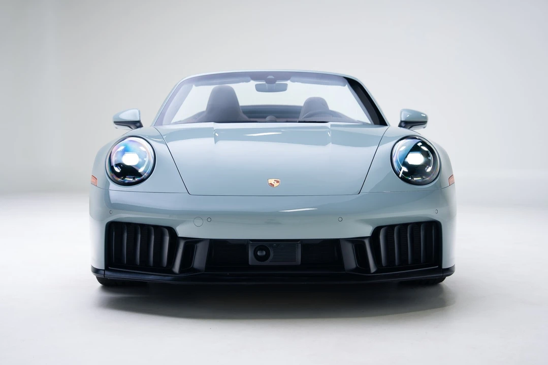 2025 Porsche 992 Carrera GTS - Image 7 of 21
