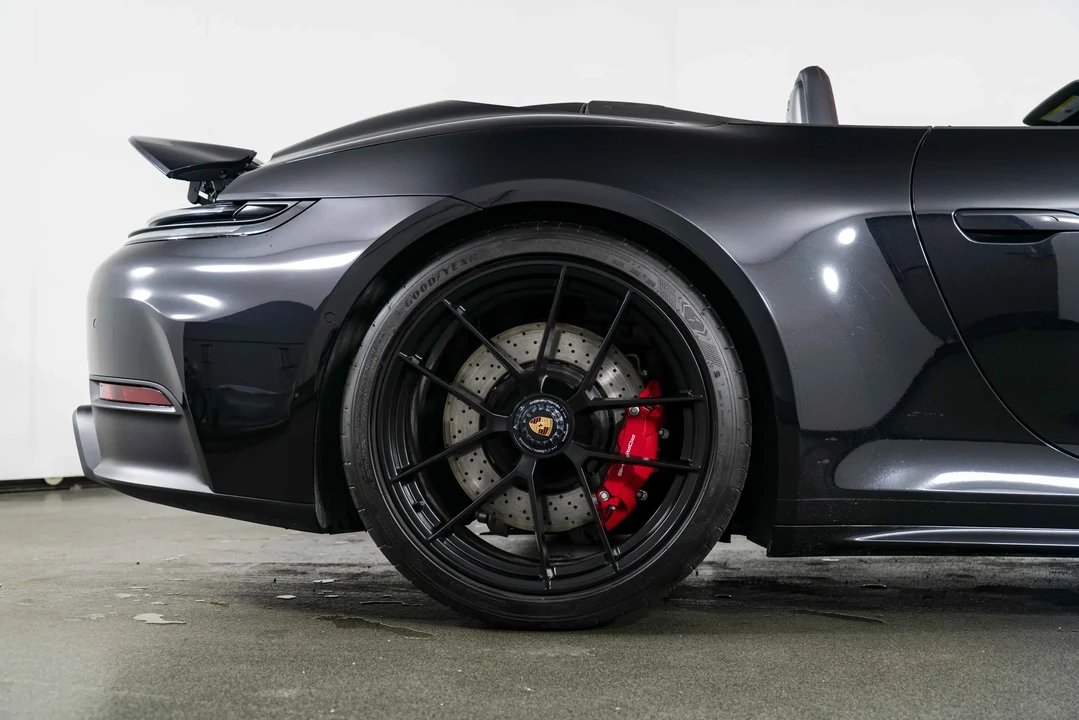 2025 Porsche 992 Carrera GTS - Image 10 of 31