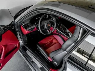 2025 Porsche 992 Carrera - Image 4 of 4