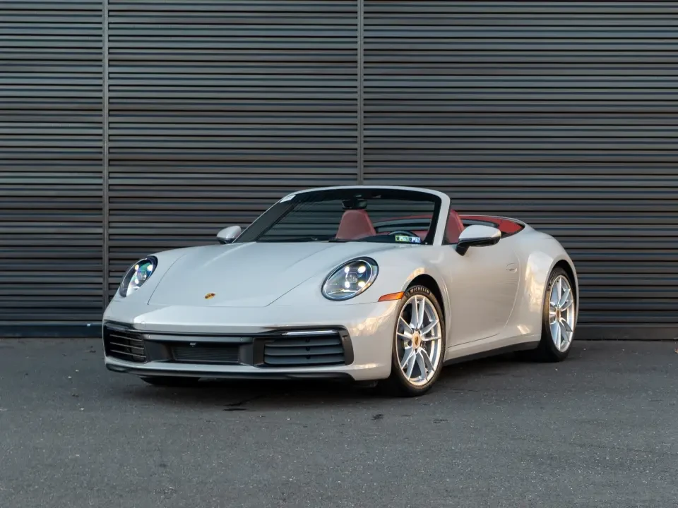 2025 Porsche 992 Carrera - Image 9 of 11