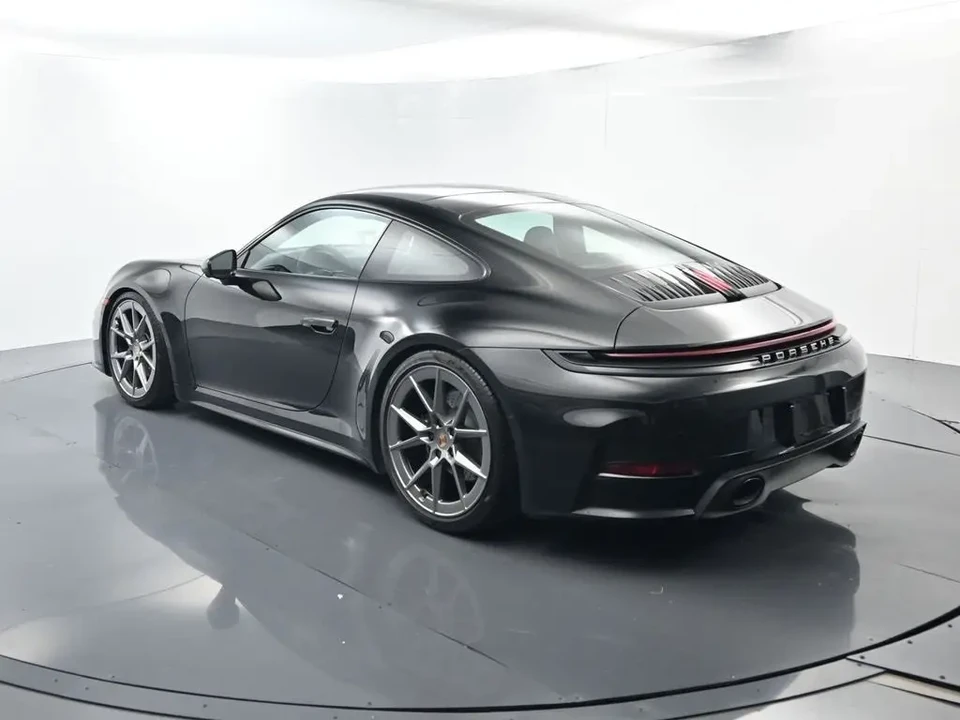 2025 Porsche 992 Carrera - Image 3 of 5