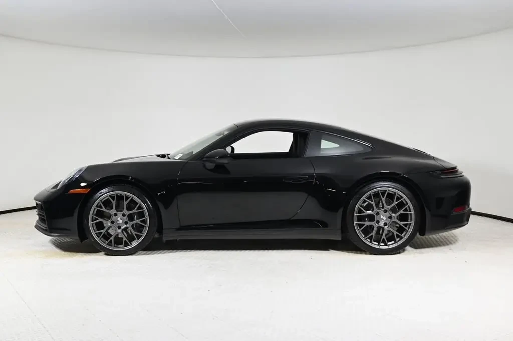 2025 Porsche 992 Carrera - Image 2 of 13