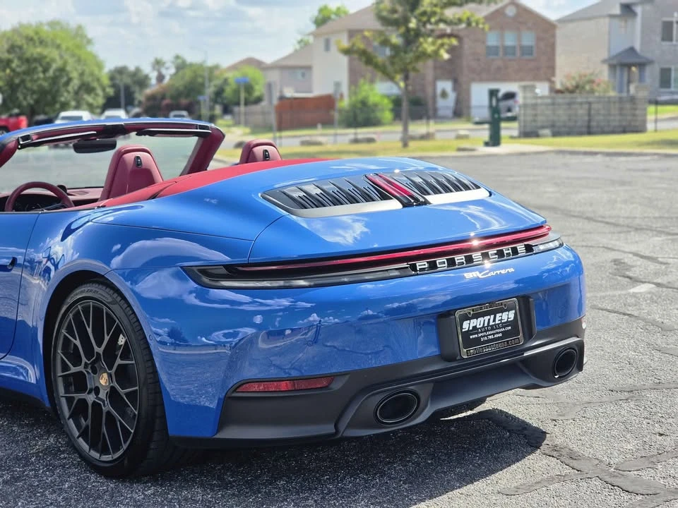 2025 Porsche 992 Carrera - Image 10 of 16